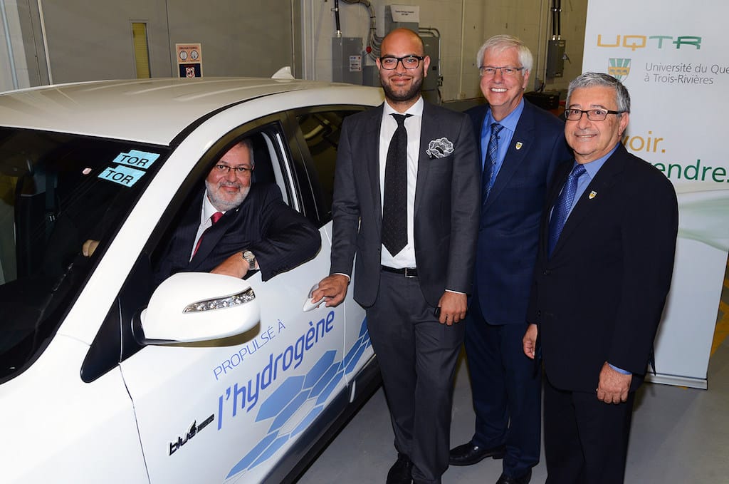Hyundai Delivers First Fuel Cell Electric Vehicle in Quebec