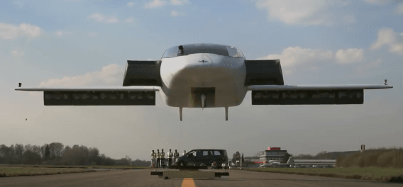 Lilium Celebrates Successful Test Flight of World’s First Electric VTOL Jet