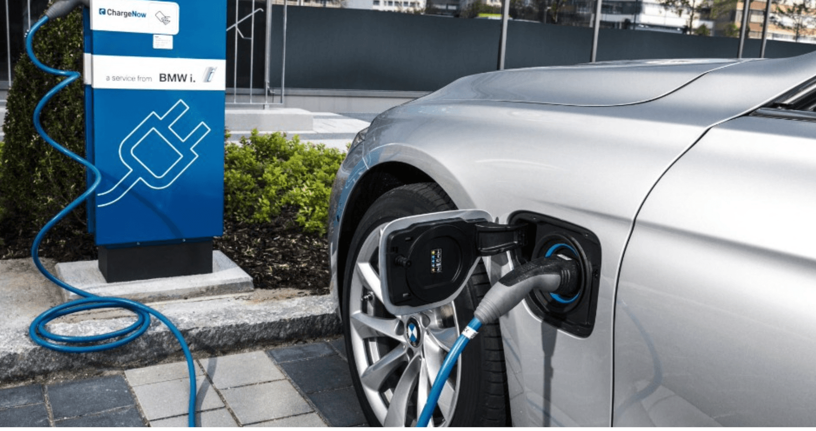 Malaysia's EV direction: Carbon emission vs Traffic Congestion