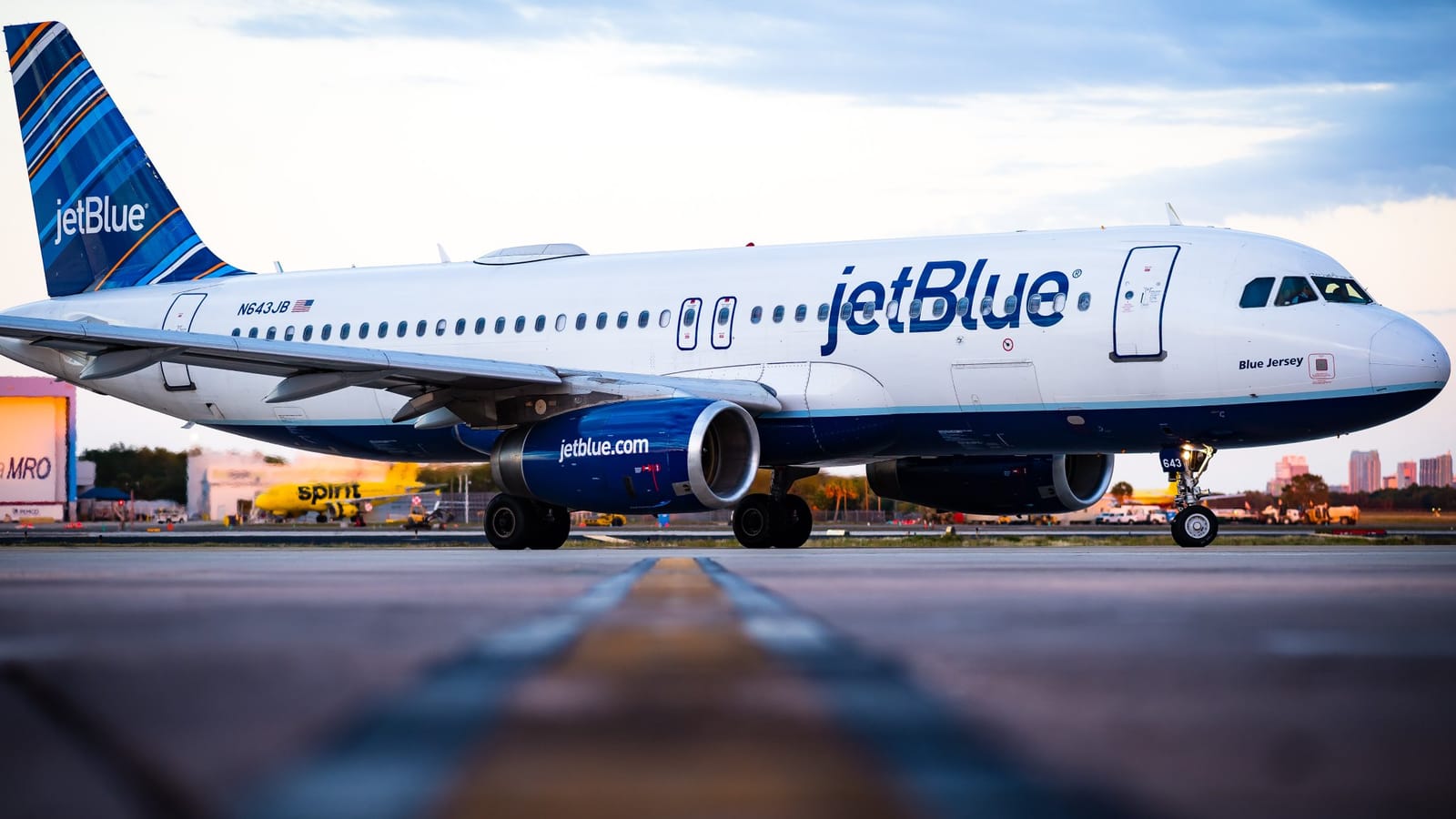 JetBlue Focuses on Long-Term Emissions Strategy, Climate Risk Management and Innovation