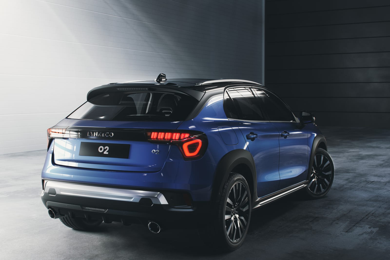 Lynk&Co_02_5.jpg